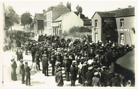 GBX_passage des Cuirassiers pr+¿s du passage +á niveauRED.jpg